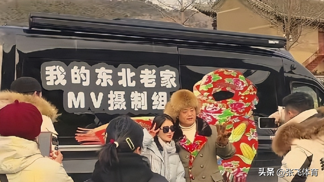 赵本山没想到	，爱徒宋晓峰因为女儿闺蜜的爆料，体面被撕得粉碎！