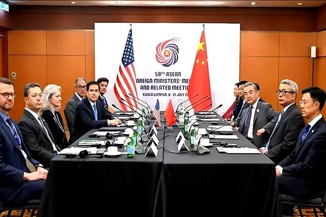 特朗普的外访行程，都在九三大阅兵之后，为访问中国留出窗口期