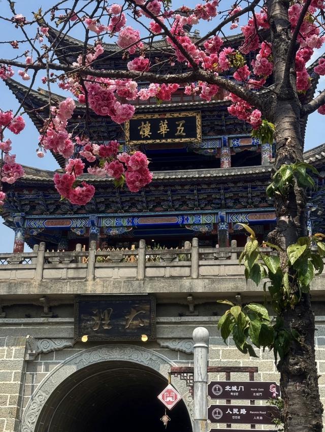云南十大古镇漫游，寻找云南的灵魂！云南的古镇你都去过哪些？