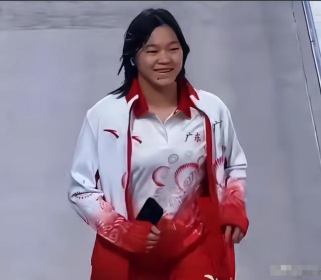 祝贺！全红婵家门口迎复出首秀，领衔广东队强势蝉联跳水女团冠军