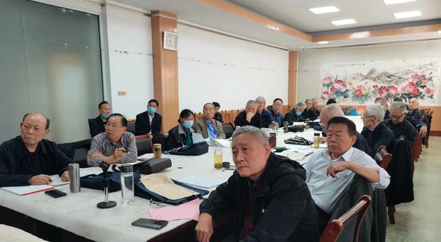 格律诗词学研创 艺术休养上水平