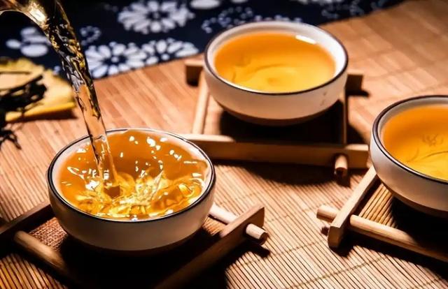 茶叶是血糖“杀手”？疾控警告：若想血糖正常，这5种茶不要多喝