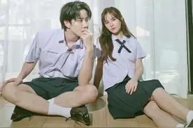 泰国初代荧幕CP“Aom-Mike”同框！身穿校服太青春！图片