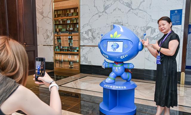 “抗瘤君AI”新推数字人形象，实现语音交互！浙江健康科普不断走向智能化