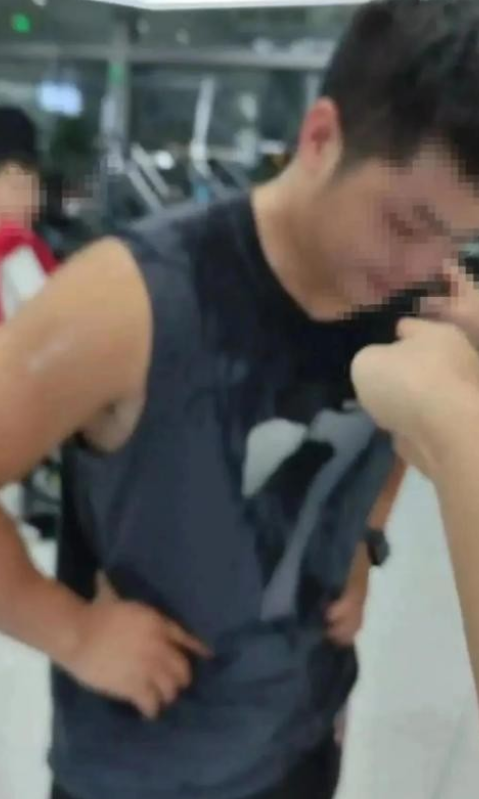 30岁女银行高管健身出轨后续，两人运动画面炸裂，情夫已被处理