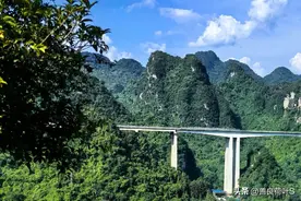 副高级女教师，延迟5年退休，多5年工龄，退休金大约多多少？图片