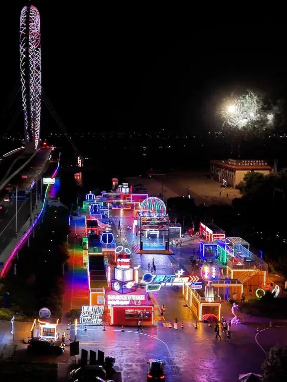 渤海之眼摩天轮景区：激发夜游新活力，暑期畅游正当时