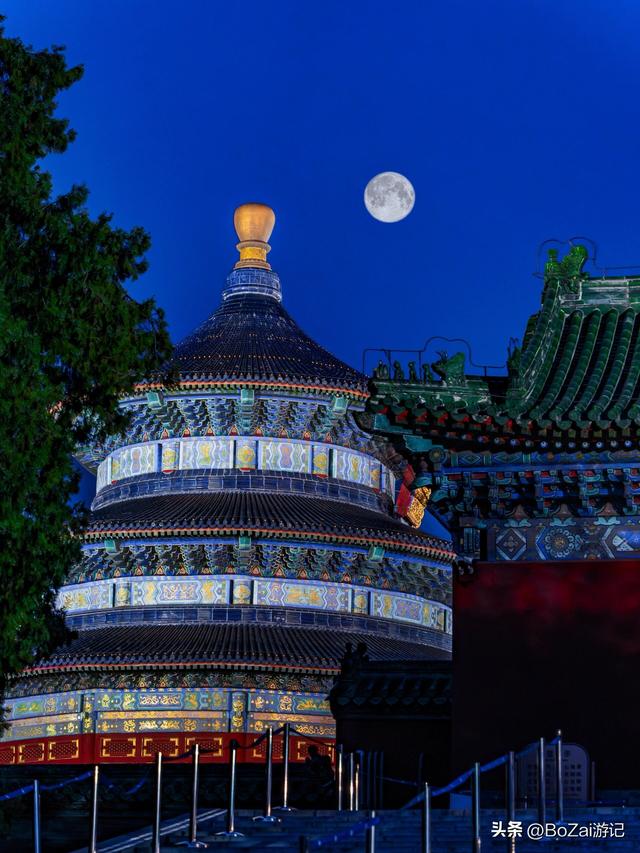 北京天坛：红墙蓝瓦藏着600年浪漫，这才是中式美学的顶流