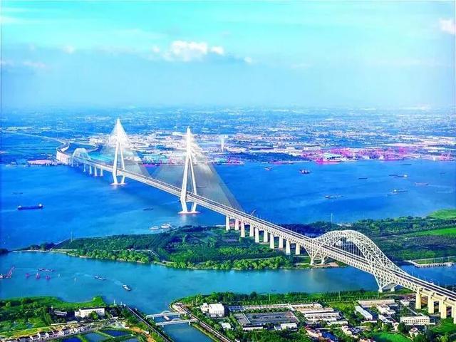 常宝，跨过“常泰大桥”来兴化“赴宴”啦！