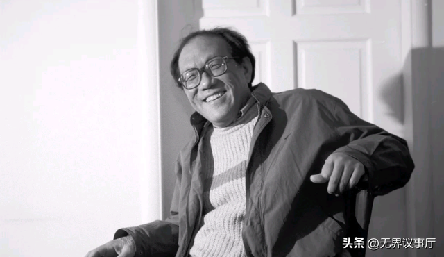 文学界最强嘴替，轮椅上的文字，治好了年轻人的“精神内耗”