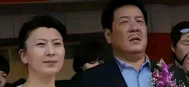 闫学晶风波终于落幕，6个男人惨遭牵连	，儿媳与继女最不好过