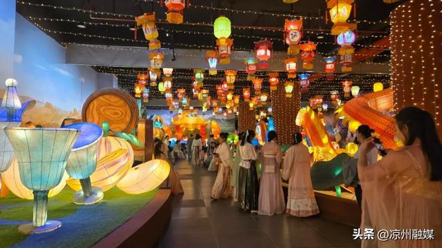 怎么才算“爱你老己”？来武威，用一场citywalk读懂凉州