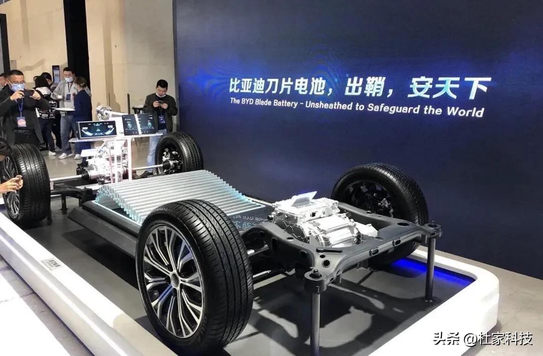 比亚迪技术突破2026_比亚迪销量下滑原因_比亚迪