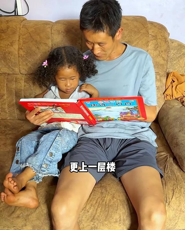 镜头下杜兵一家三口的温馨生活来之不易，他也很害怕失去菲利吧