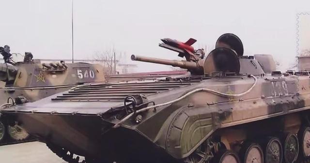 一中弹就全车阵亡，解放军不想要又被迫大量装备部队的步兵战车