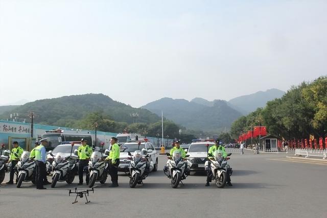 国庆假期 千山景区引客来