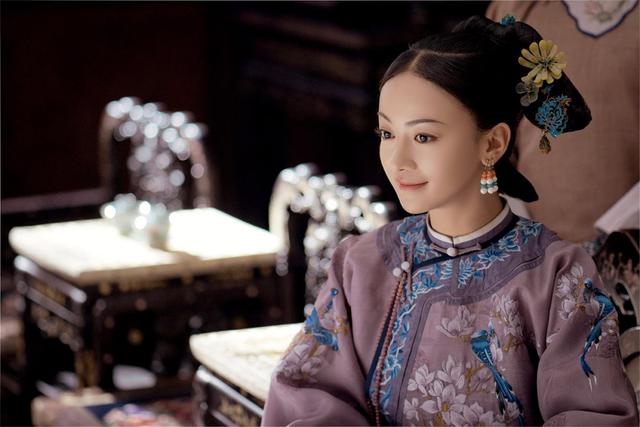 从“万人捧”到“万人嫌”，4位声誉一落千丈的女星，到底冤不冤