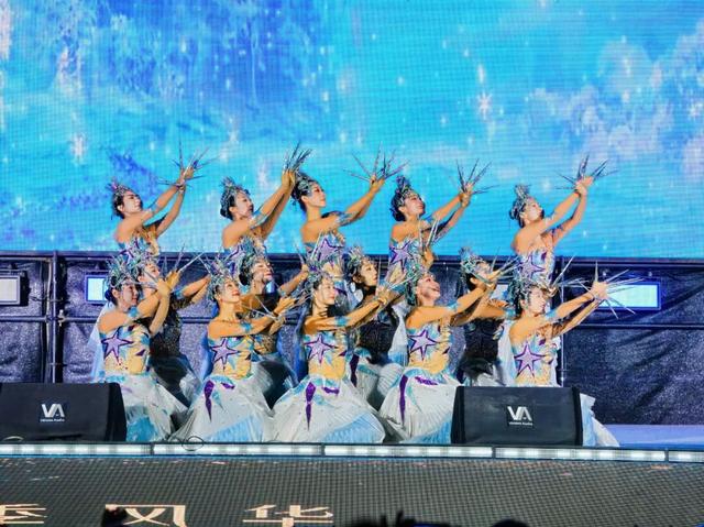 “三园”嗨玩，“四街”漫游！把长春秋天的仪式感拉满了~