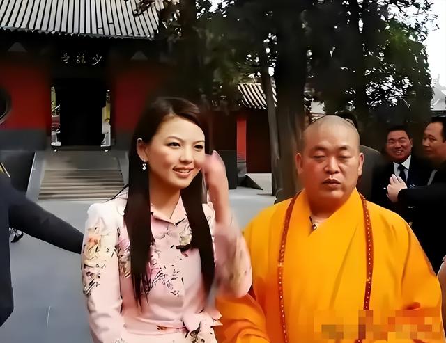 公开露面两天后，李湘传坏消息，这次无关释永信和让她怀二胎的人