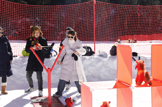 秒变冬日游乐场！燃情毕棚沟，今天“wow”不停~