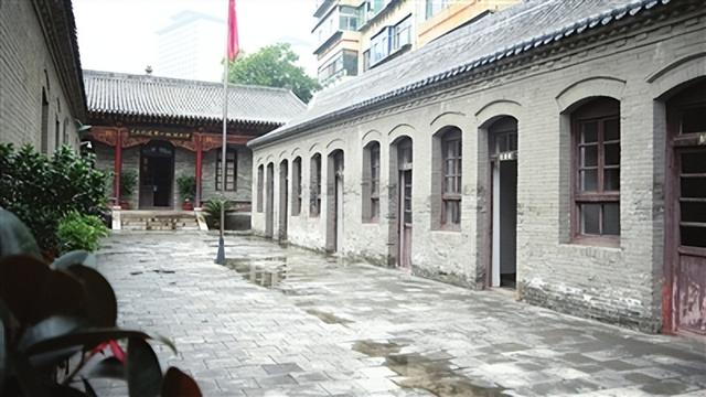 英雄城 阳泉红