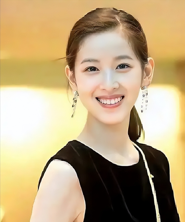 刘强东没想到	，离过年不到2月，章泽天走上了和田朴珺一样的路