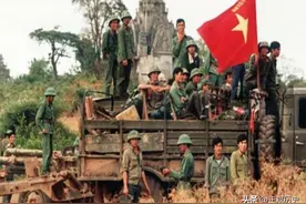 对越作战：中国22万大军一级战备，文进勇集体飞离越南，金边庆功图片