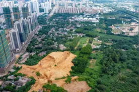 村里面的征地补偿安置费用，村委会能否截留、管理这笔费用？图片