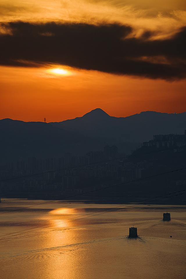 2024深秋四川行16 奉节县夔门大酒店 揽月楼凭栏夔门雄景入画来​