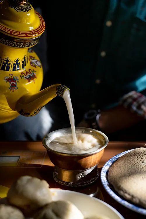 闯进甘南，邂逅九色香巴拉