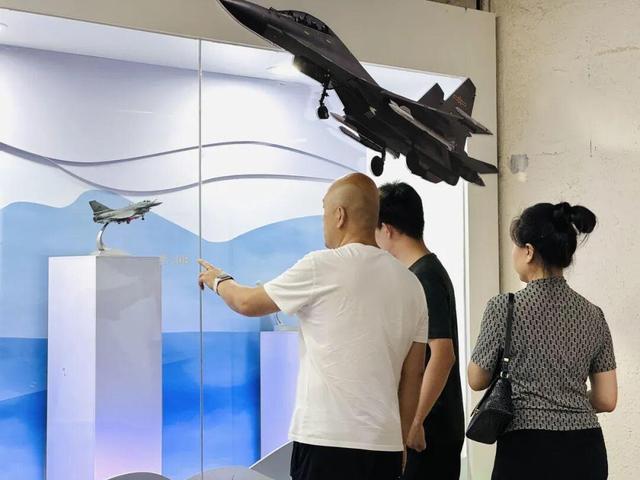 @沈阳人！看完阅兵，一定要来这个地铁站！
