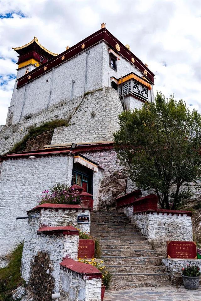 108天，35000公里，在地图画一个圈，三万里山河归来，此生无憾！