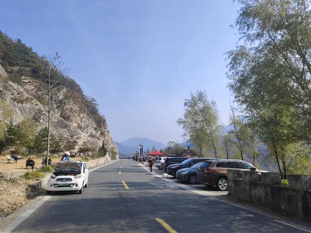 南行漫记：从卢氏走陕西S101红叶大道到南五台服务区露营