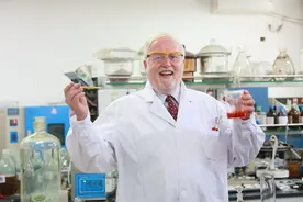 开讲5年，这位洋博士的网络化学课引数十万人围观图片