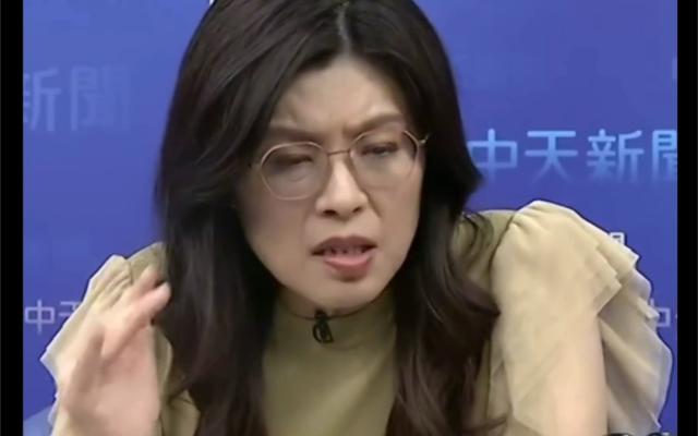 第四次大辩论落幕，张亚中不负众望获得认可，郑丽文表现一言难尽