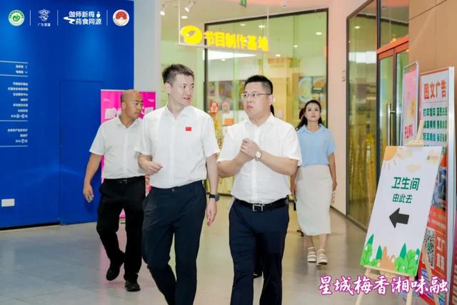 精彩回顾：2025中国新疆喀什·伽师新梅万里行宣传推介活动成都站、长沙站高光图集来啦！