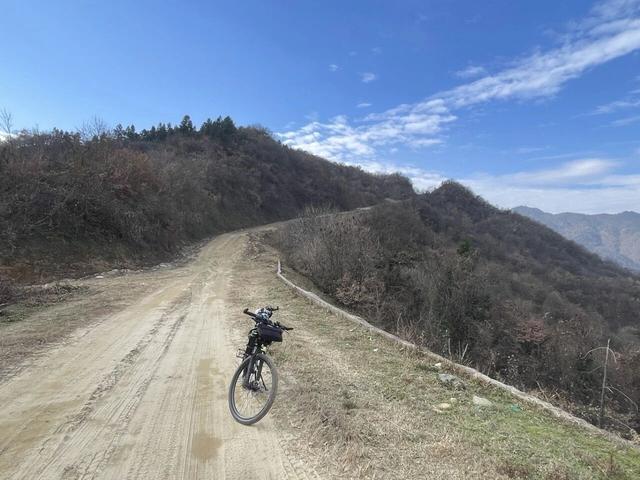 山地车越野正宗马丁公路（越野线）骑游马鬃岭东线攻略