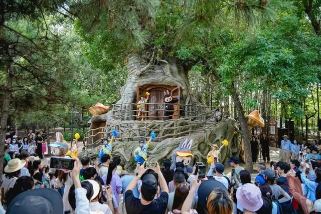 2025年十大网红风口,让年轻人花爽了