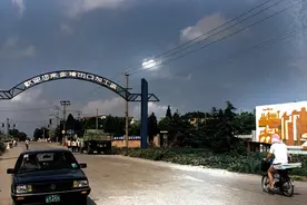 金桥，跌落神坛？图片