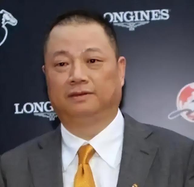 花700亿建中国第一高楼，如今17年过去，高楼却成最大烂尾楼