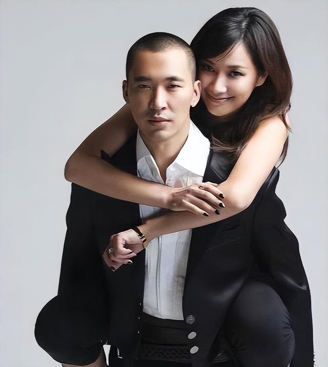 从19岁开始男人不断，半百了还没玩够，“风流才女”徐静蕾现形记