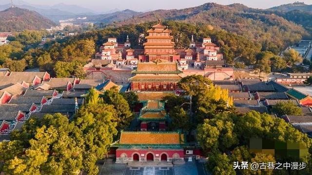 我是芜湖人，去了趟河北承德，不得不说，承德比网上评价的还要好