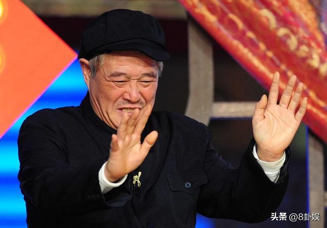 成龙因病去世、赵本山灵堂	、宋佳知三当三，现在的造谣越来越离谱