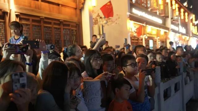 此时此刻陇南夜
