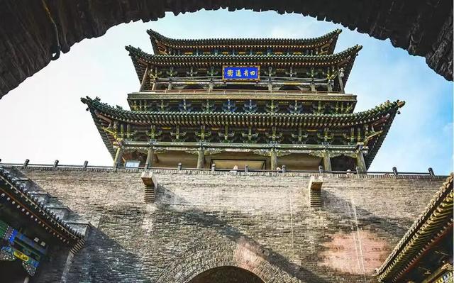 山西的路太奇特！走着、走着......，就进了“博物馆”~