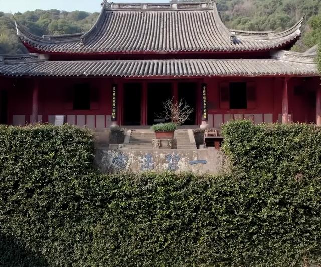 宁波保国寺一日游门票价格，旅游攻略，交通路线