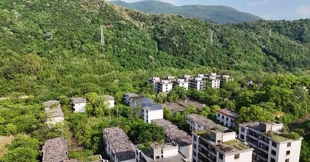 广东孤独的监狱旧址，规模宏大设施齐全，因为一场灾难被迫搬迁