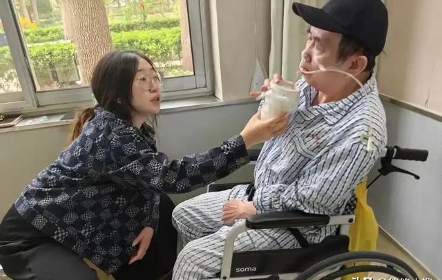 聂卫平葬礼背后：女儿连睡3小时，一个90度鞠躬刺痛人心