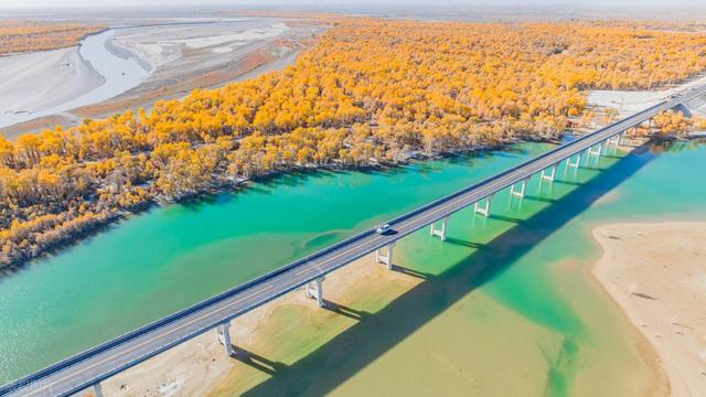 从湖南去了一趟塔里木，实话实说，回来才发现朋友圈都是骗人的？