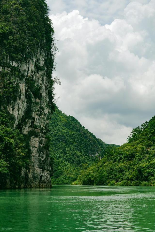河池旅游景点十大排名，广西河池最值得去的10个地方，你去过几个